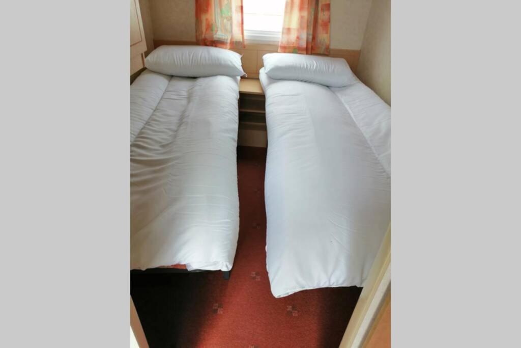 Foto 6: Beachside, Family-friendly, WiFi, 8 berth Caravan 133