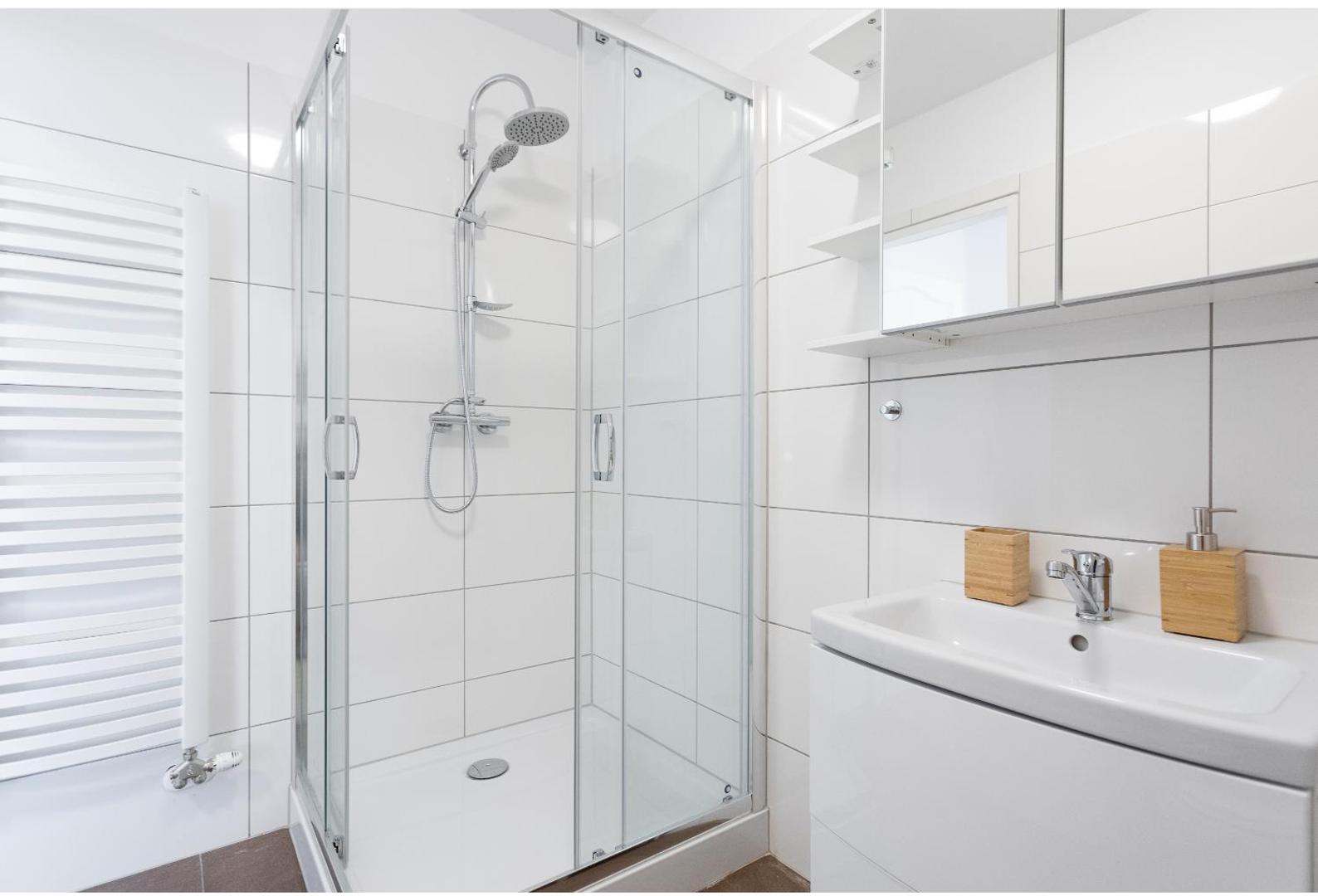 Fotografie 7: Chic & Central l LF40