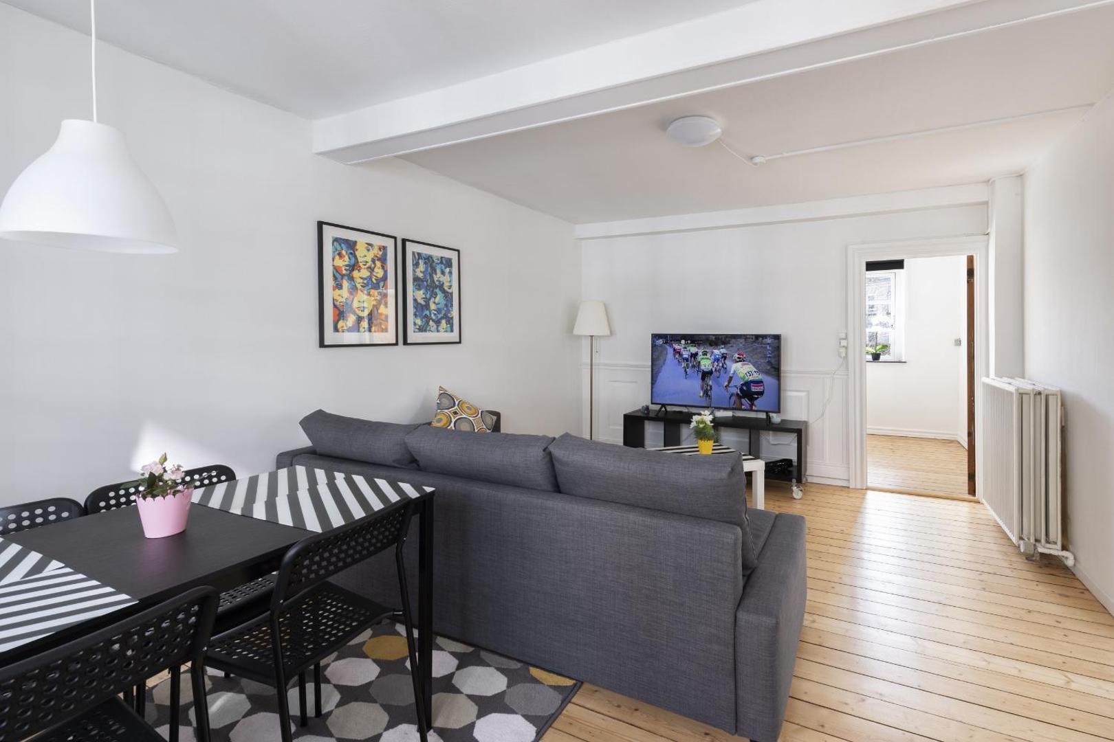 aday - Apartment suite 3 Aalborg Centerの写真3