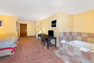 Φωτογραφία 7: Ramada by Wyndham Maggie Valley