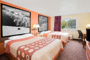 Foto 9: Super 8 by Wyndham Waverly