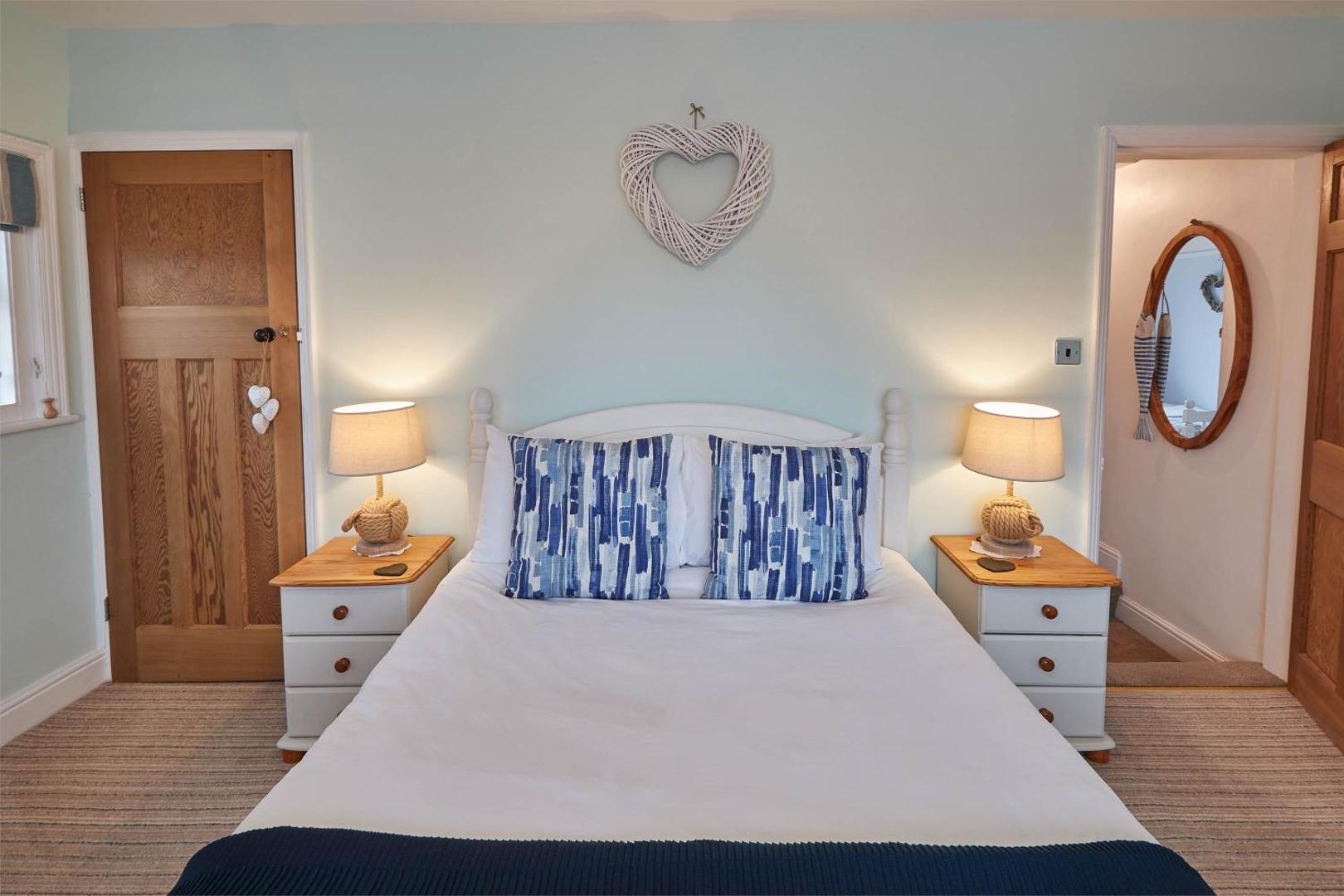 Фотография 4: Host & Stay - Tenby Cottage