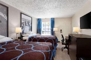 Super 8 by Wyndham Gulfport Airport NW Near Biloxi的照片5
