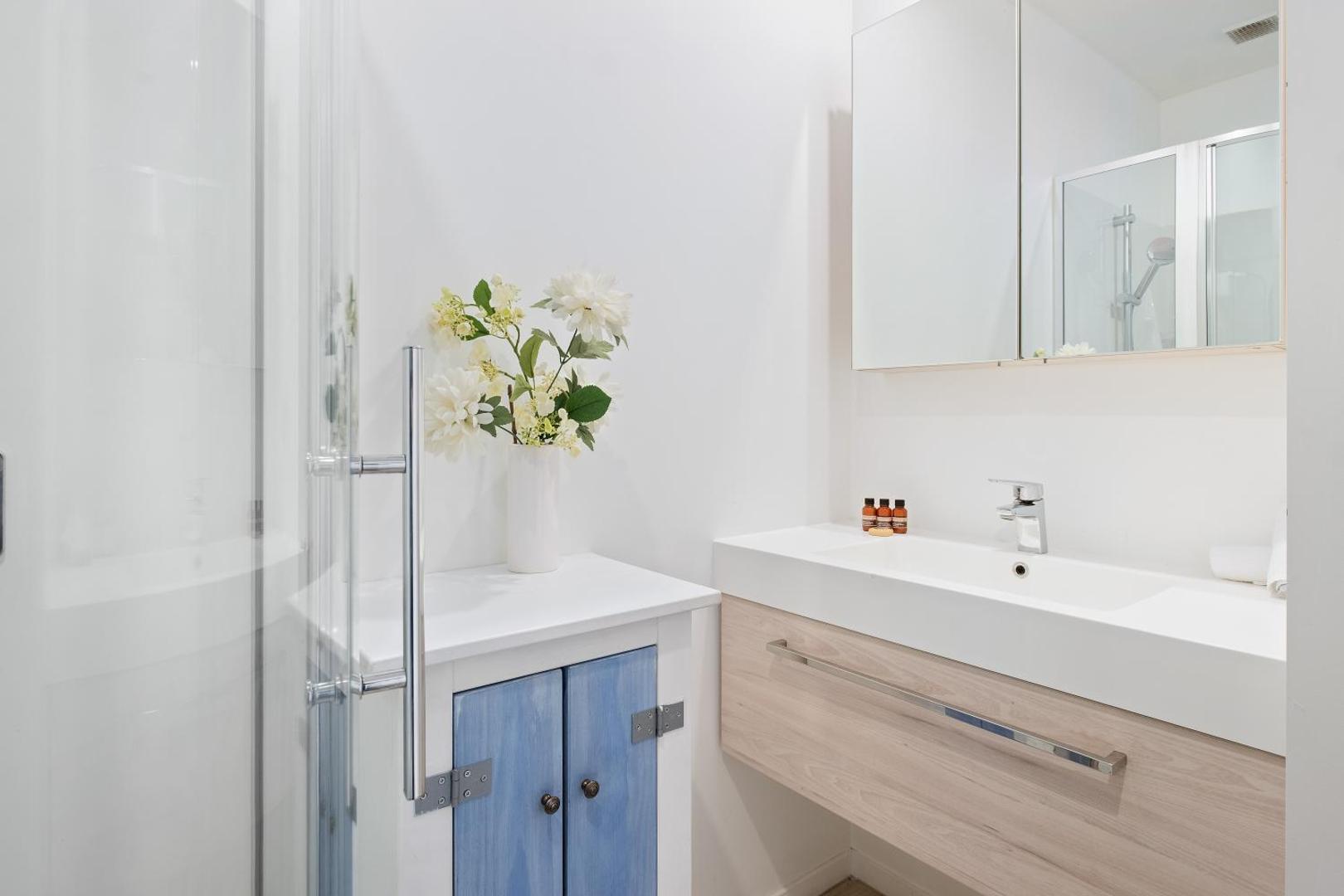 Photo 10 : Brookside Gem - Modern 2 Bedroom Apartment