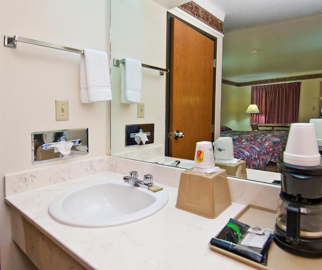 Billede 2: Super 8 by Wyndham Mount Vernon
