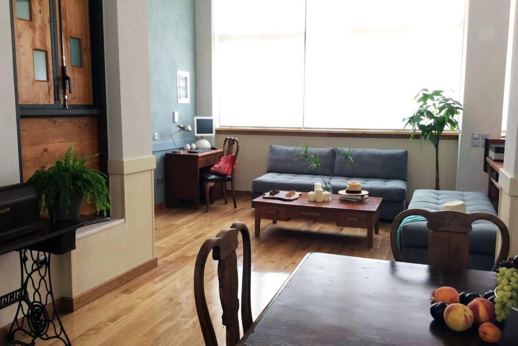 Foto 4: Unique - Spacious Studio with rooftop / Thissio