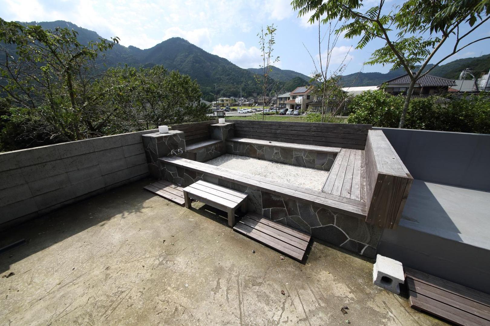 Kuva 9: 宍粟片山