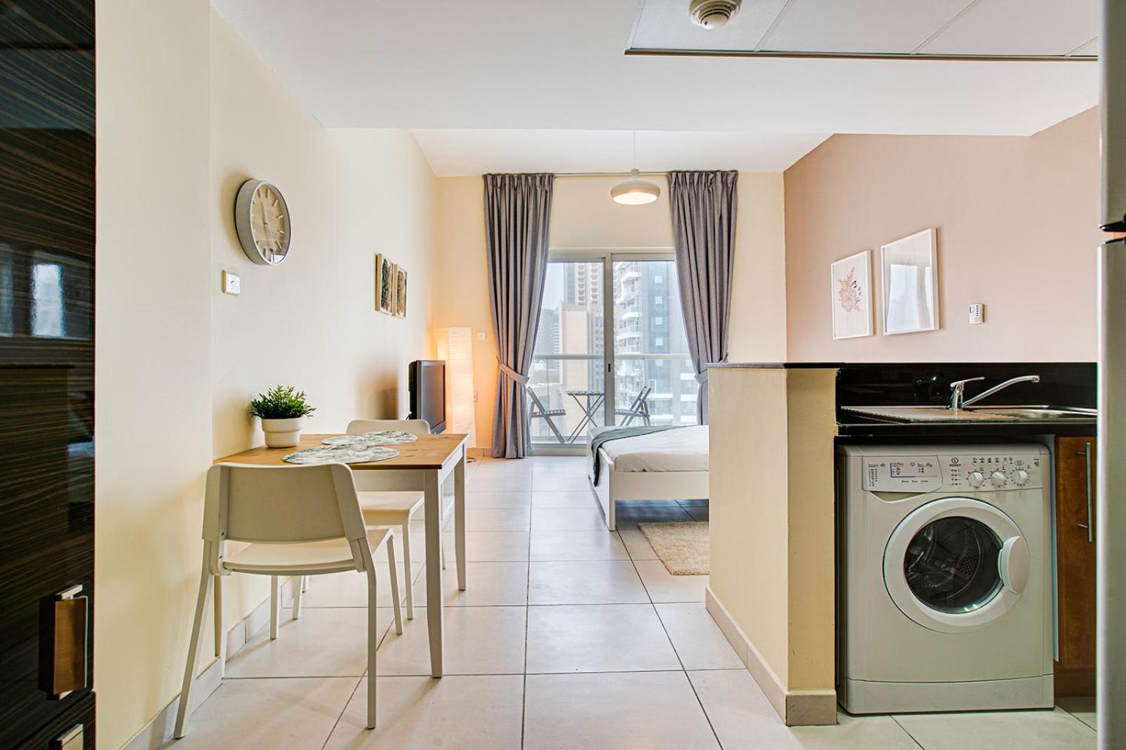 Zdjęcie 3: Splendid Studio in Marina View Towers