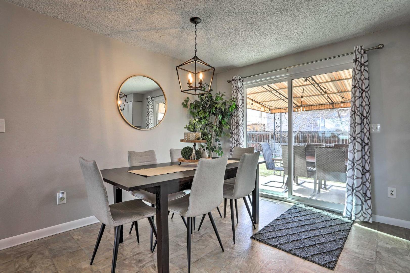 Fotografie 7: Duplex with Private Yard 3 Mi to Downtown Loveland!