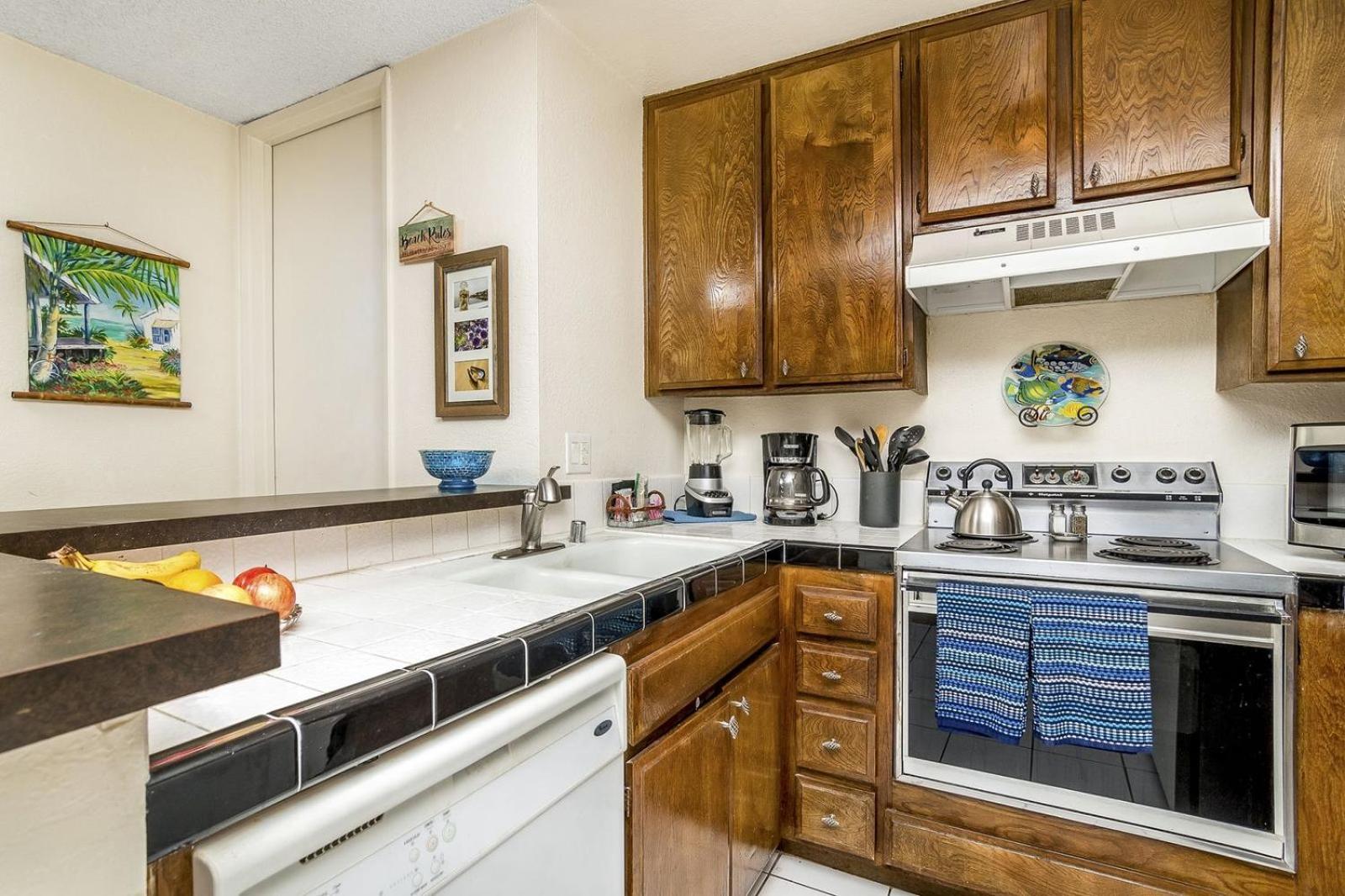 Foto 9: Condo in Beachfront Resort B-212
