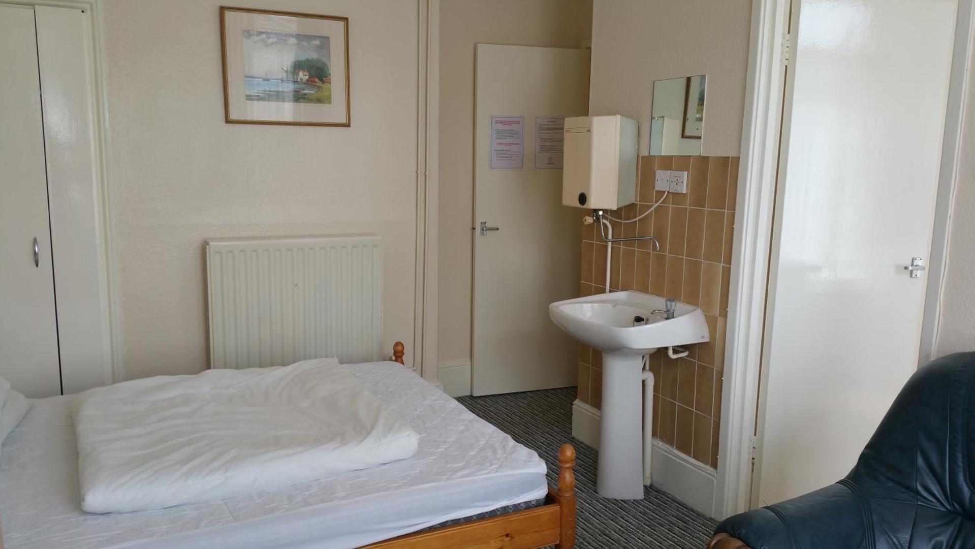 Bilde 8: Flat - Sleeps 2 & On Street Parking