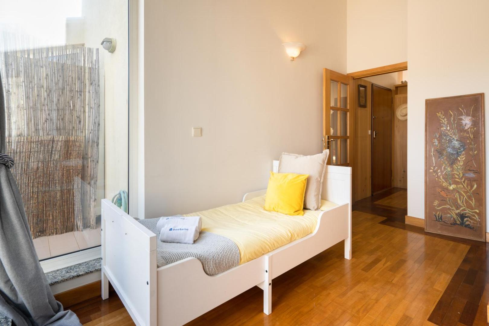 Bilde 4: Host Wise - Stunning Modern Flat w Terrace Miramar Gaia