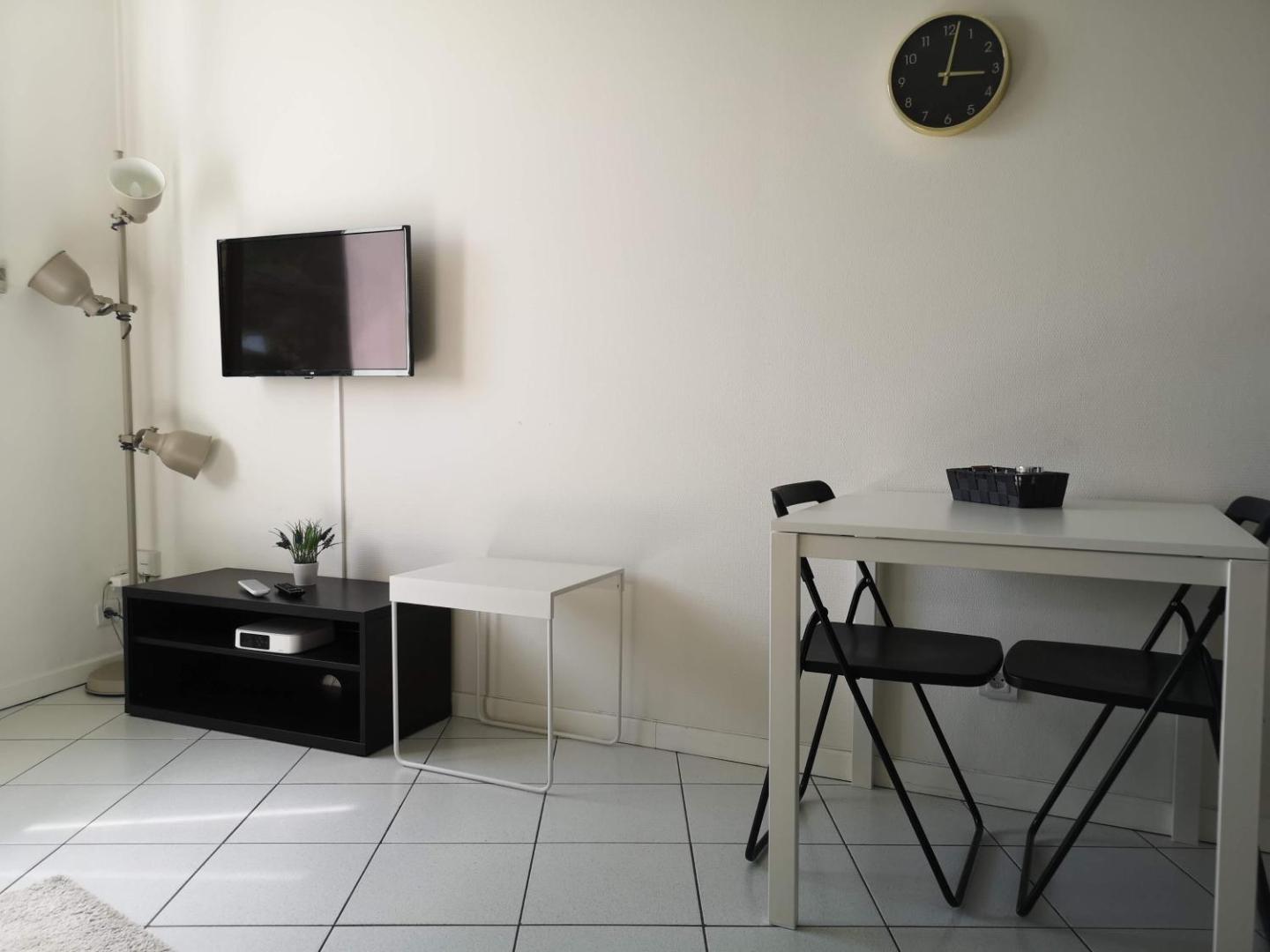 Foto 9: L6 - Green and premium flat close Paris - WIFI & NETFLIX