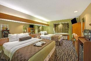 Foto 3: Super 8 by Wyndham San Antonio Downtown NE