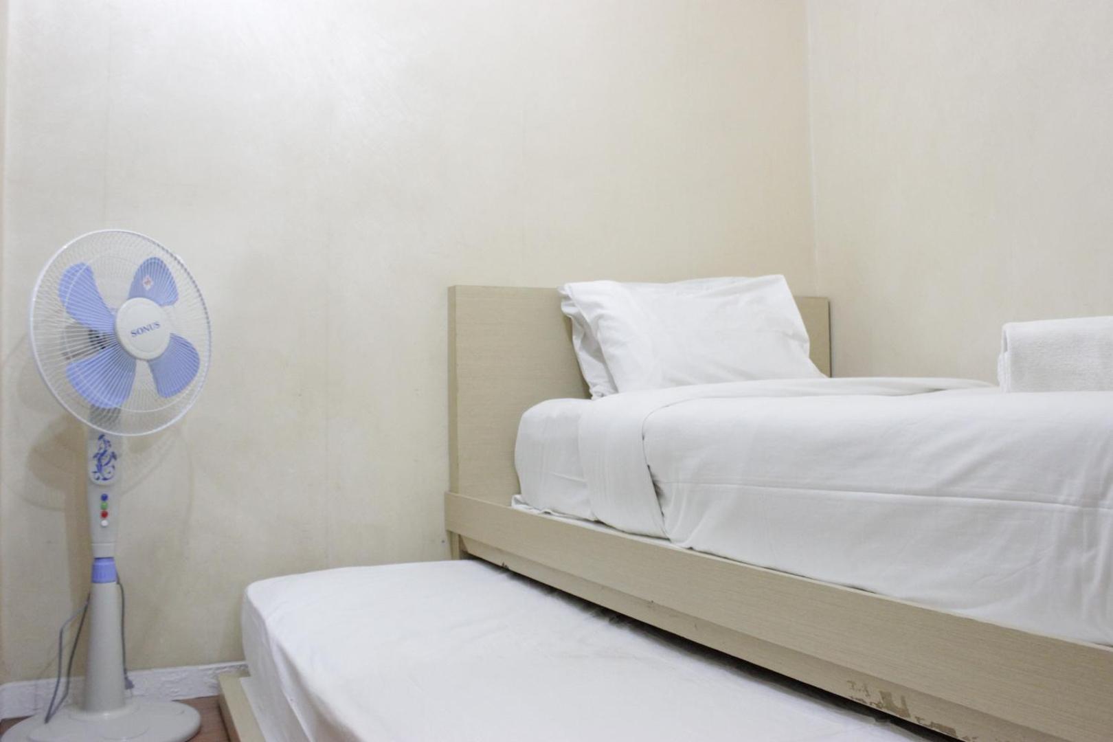 Private & Stylish 2BR at Gateway Apartment Ahmad Yani Cicadas By Travelioの写真4