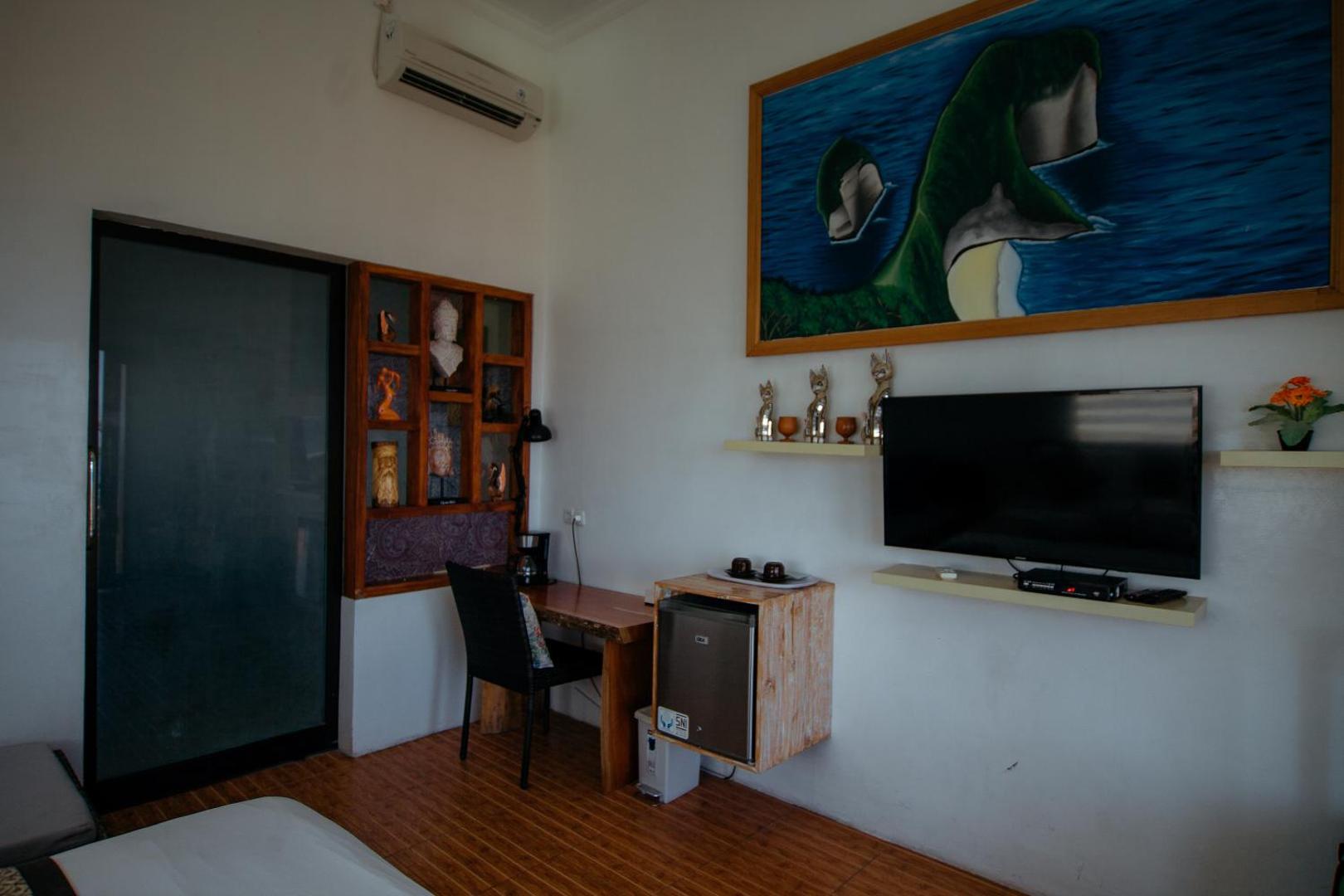 Photo 8