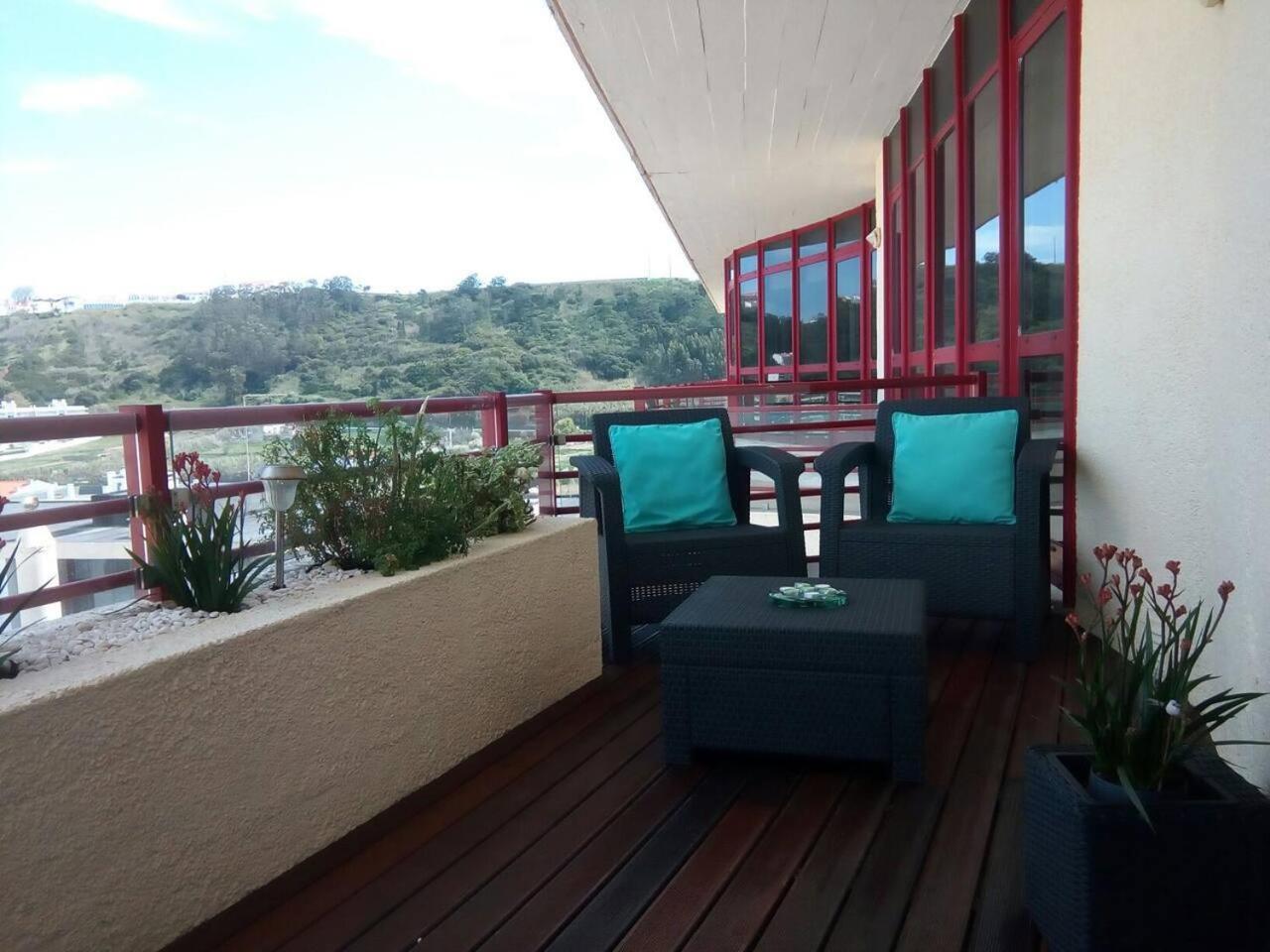 Foto 6: 2 Bed Flat - Sleeps 4 - Parking - Wifi