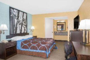 Φωτογραφία 10: Super 8 by Wyndham Sarasota Near Siesta Key