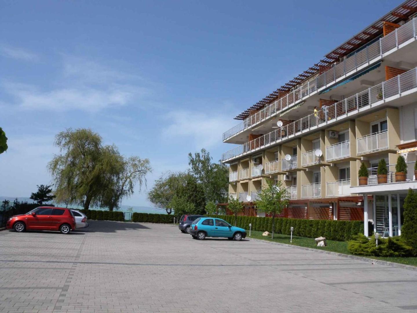 Kuva 9: Studio in Siofok - Balaton 19933