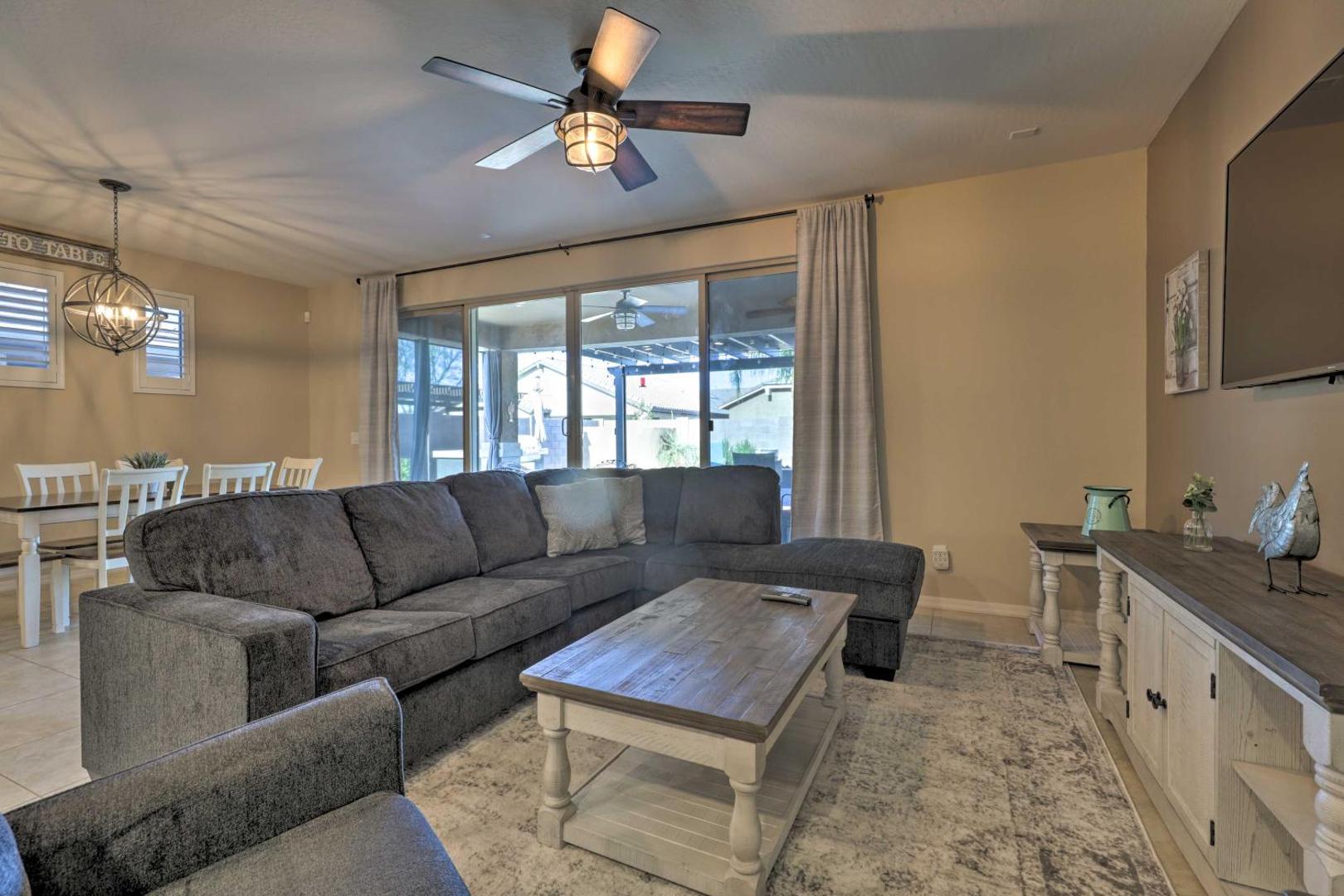 Pool, Resort Amenities Queen Creek Home!的照片4