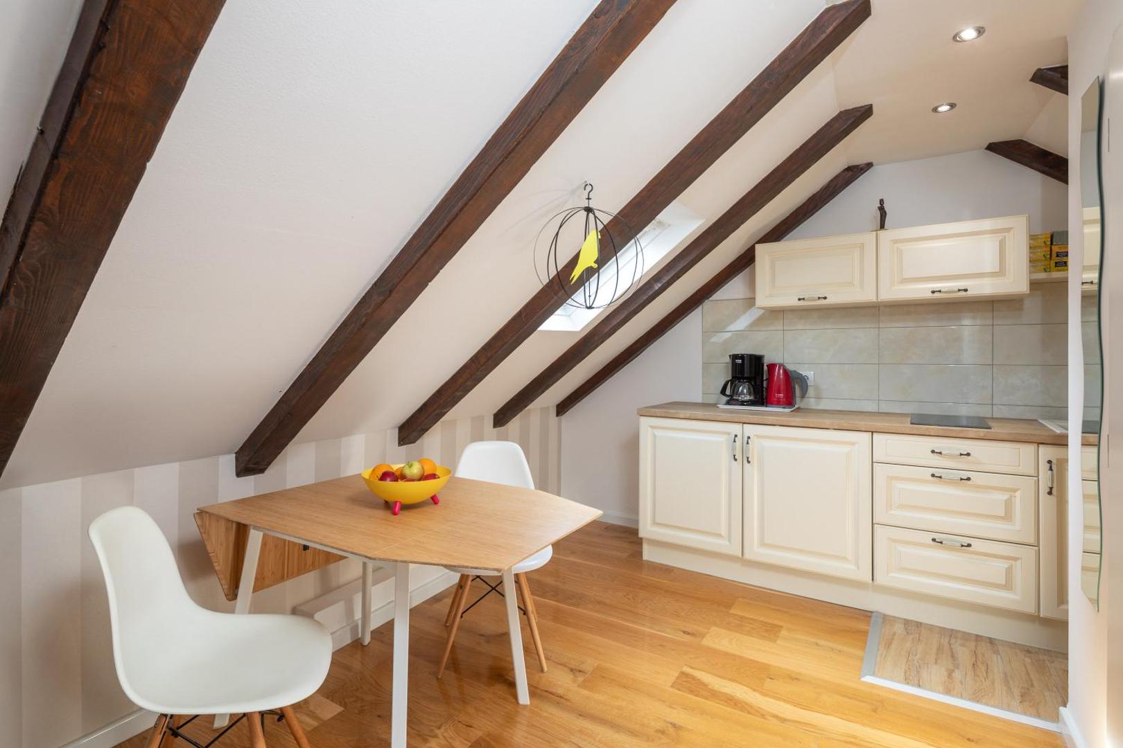 Φωτογραφία 3: d - beautiful studio in the heart of Split