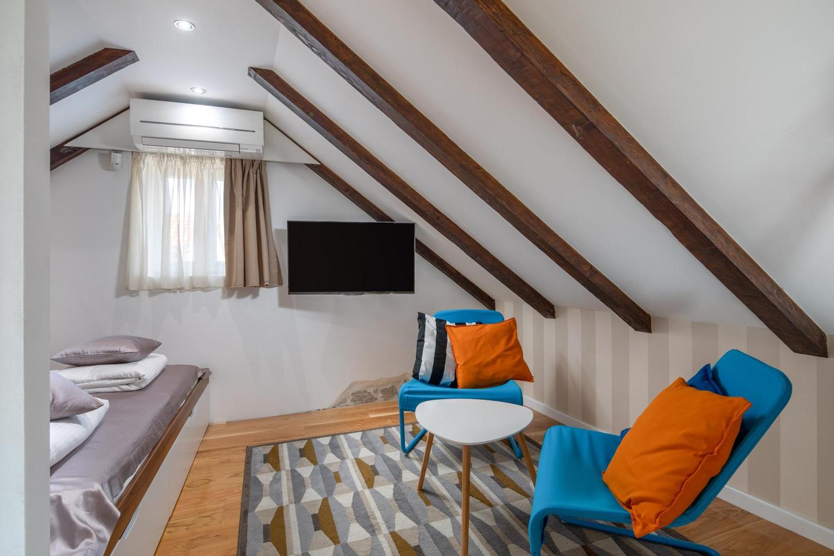 Φωτογραφία 6: d - beautiful studio in the heart of Split