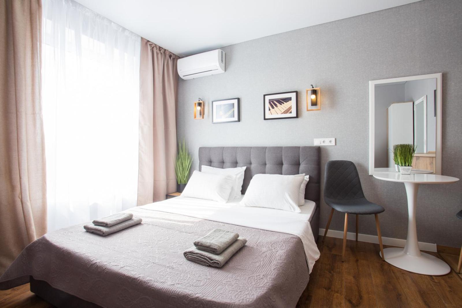 Фотография 3: Studio with City View - 15th floor - Hrekivska str 5-1