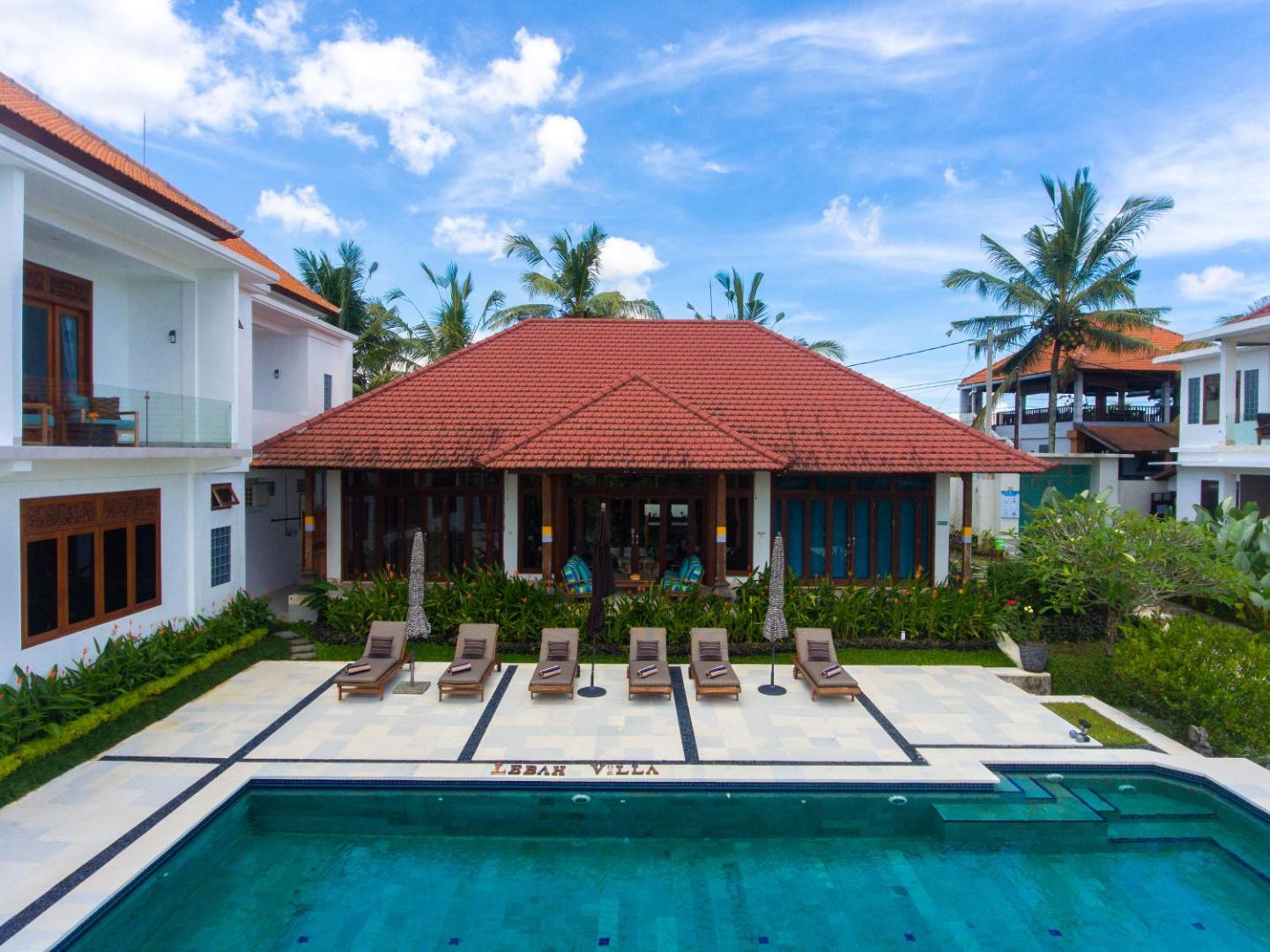 Foto 6: Quiet Luxury Paradise Fab Staff Lebah Villas Central Ubud