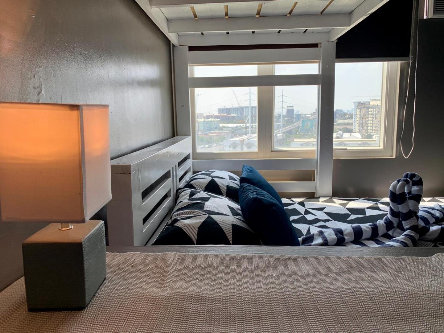 Zdjęcie 3: Anuva Condominium with Netflix