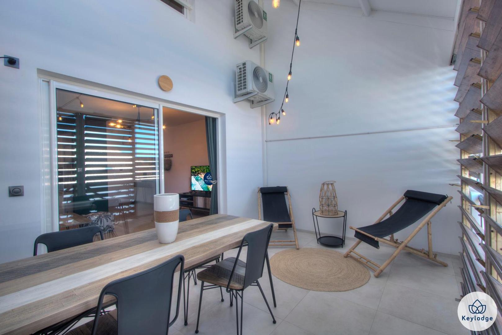 Apt - 4 pers - Petit Duc - Rénové - 44m² - Centre de Mont Rocquefeuil - Saint-Gilles les Bains的照片5