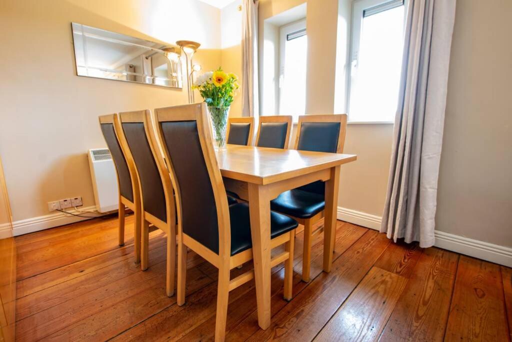 Fotografie 10: 310 - The Carrowbeg at The Harbour Mills by Shortstays