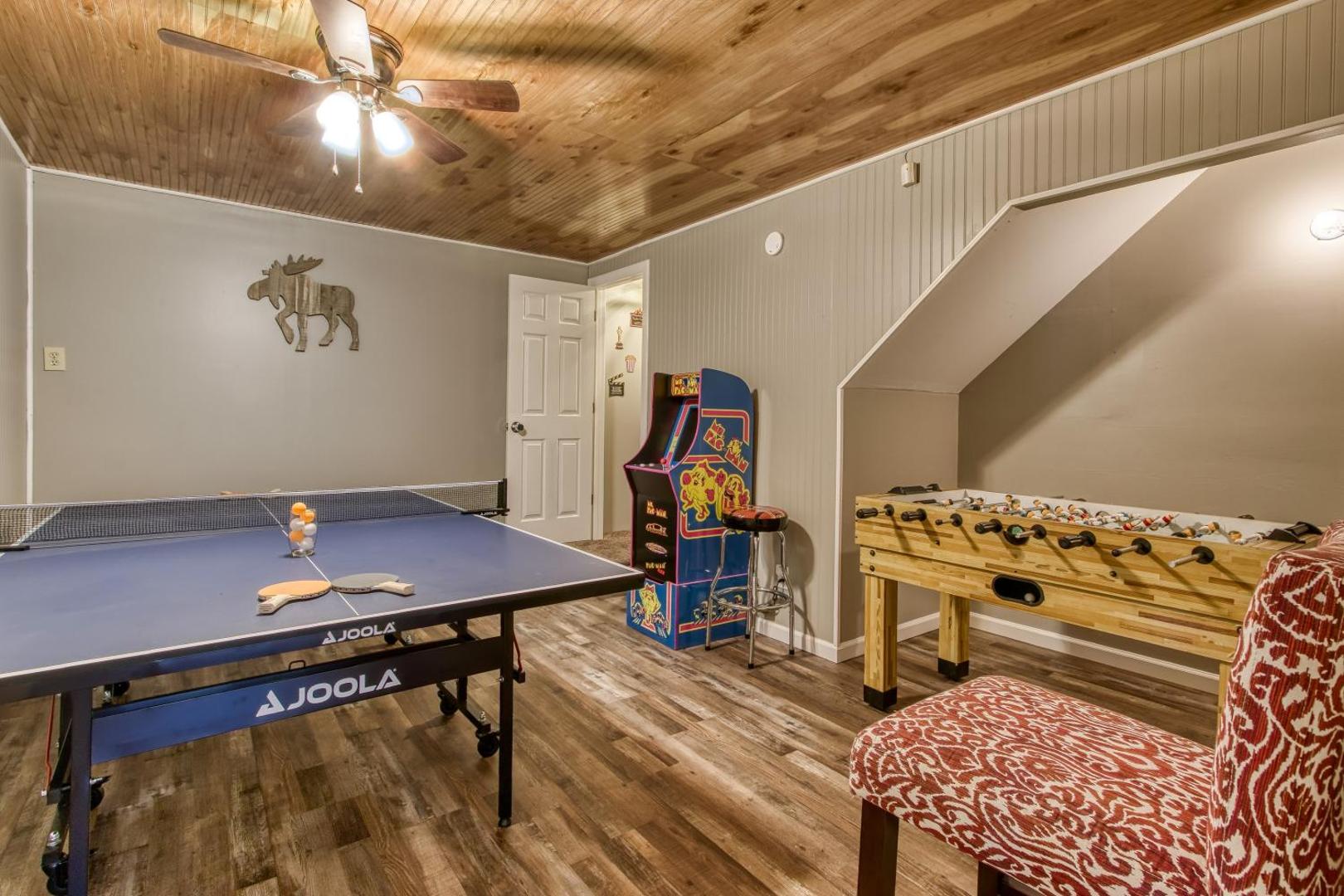 Foto 6: Fun & Games by HoneyBearCabins 2BR/1BA Sleeps 7