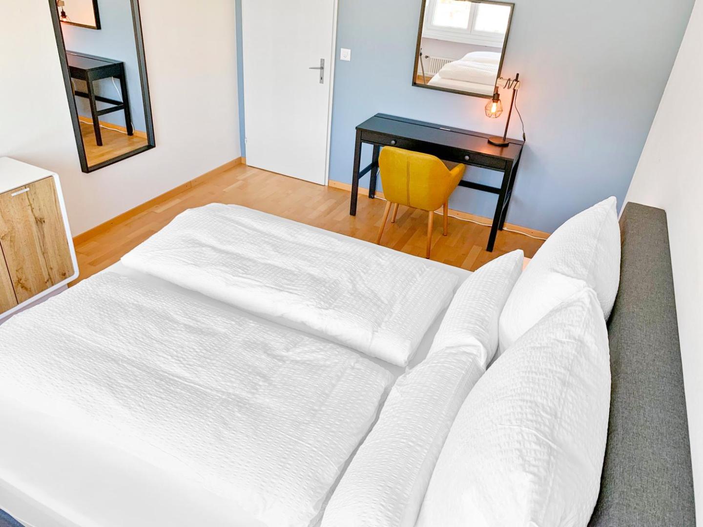 Foto 3: ARISER - Zug Mountain View Business Apartment