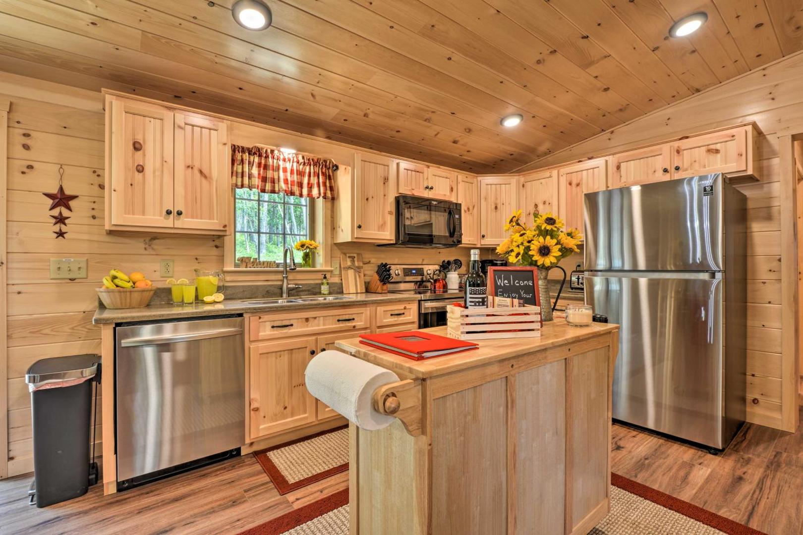 Zdjęcie 10: Secluded Mountain Cabin in Wardensville!