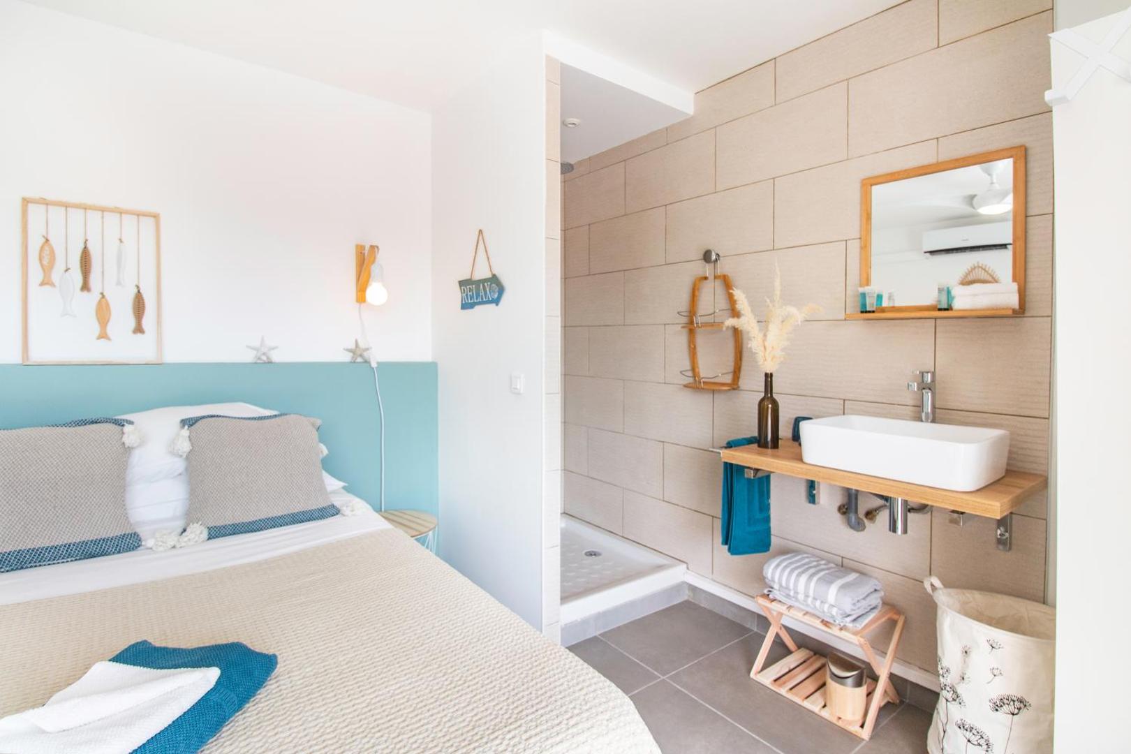 Foto 2: BLUE WAVE - 2 bedrooms - Orient Beach!