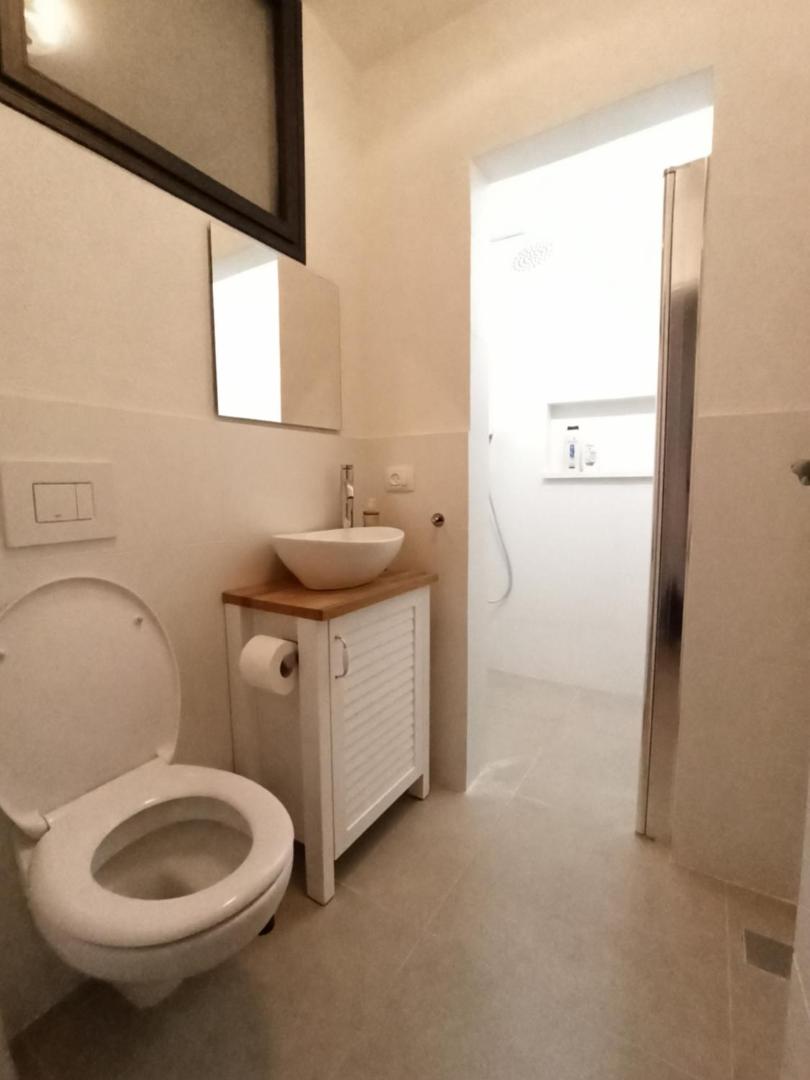 Φωτογραφία 10: Accommodation at Miss Daisy - להתארח אצל מיס דייזי