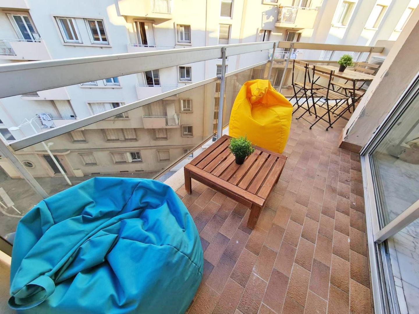 Zdjęcie 5: GregBnb - T2 Pleine Ville - CLIMATISE - BALCON - 2