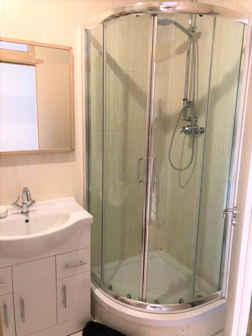 Billede 9: Studio Flat without kitchen at Kentish Town