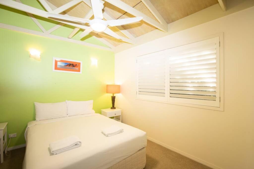 Zdjęcie 9: BEACHBREAK - 100m to beach - sleeps 6
