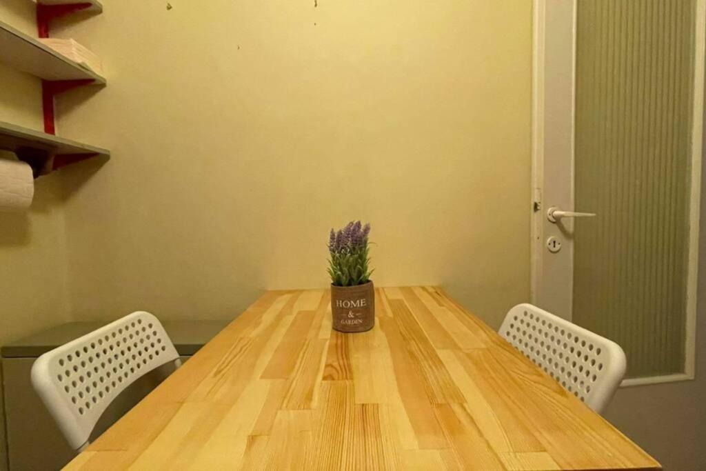 Zdjęcie 10: Olive - HappyHostGr - Downtown Apartment