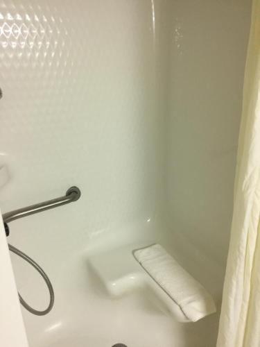 Super 8 by Wyndham College Station photo 10