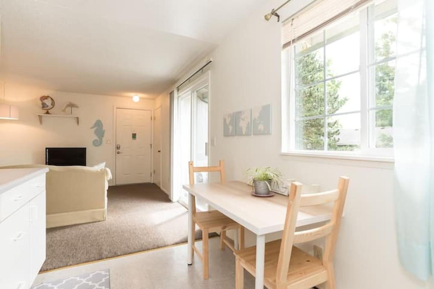 Zdjęcie 6: Unique, Convenient, Centrally located apartment