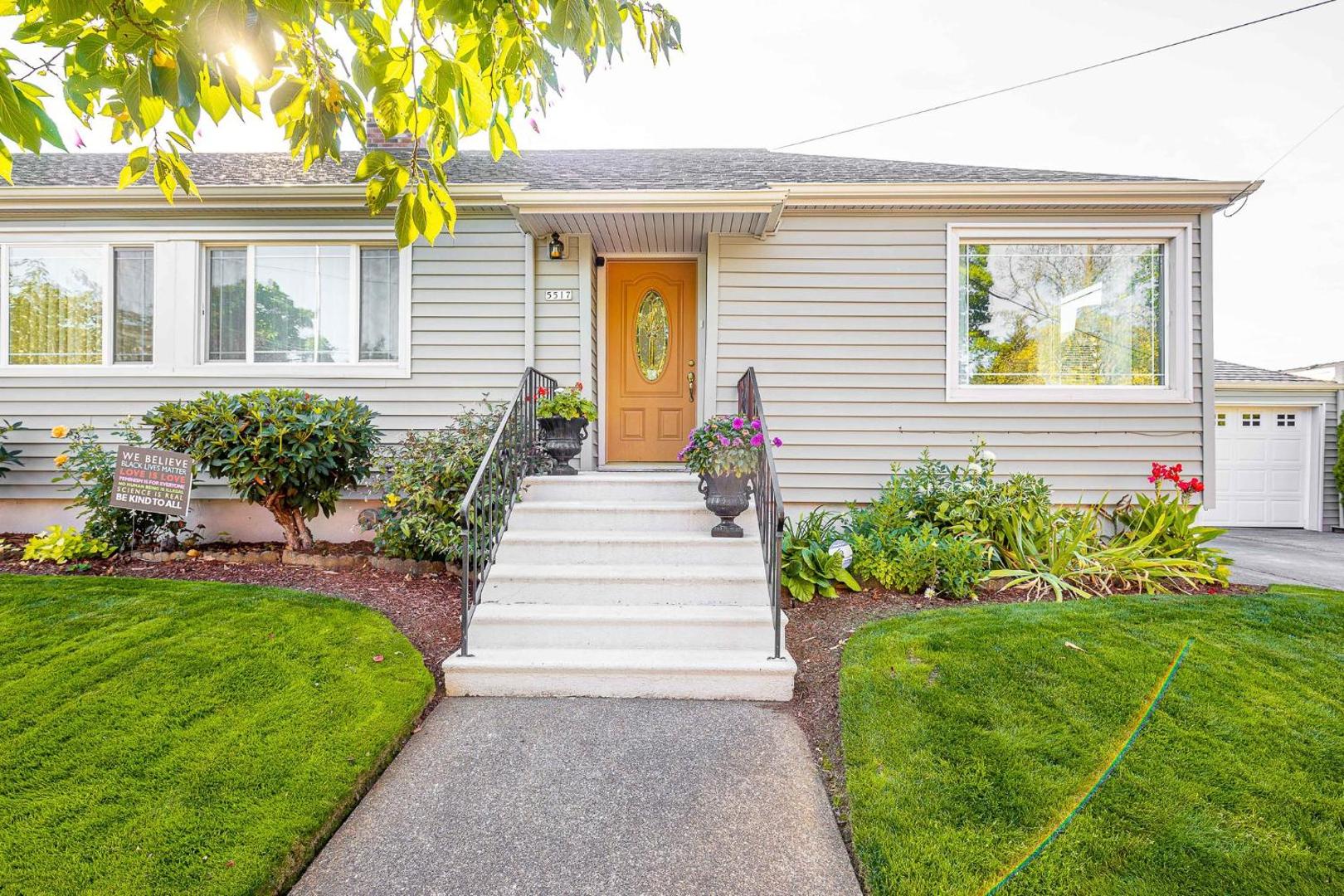 Fotografie 4: Duplex in Alberta Art District