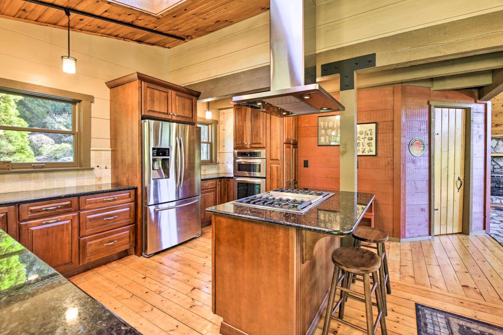 Kuva 7: Family Cabin w/ Fire Pit, 9 Mi to Sugar Mtn Slopes