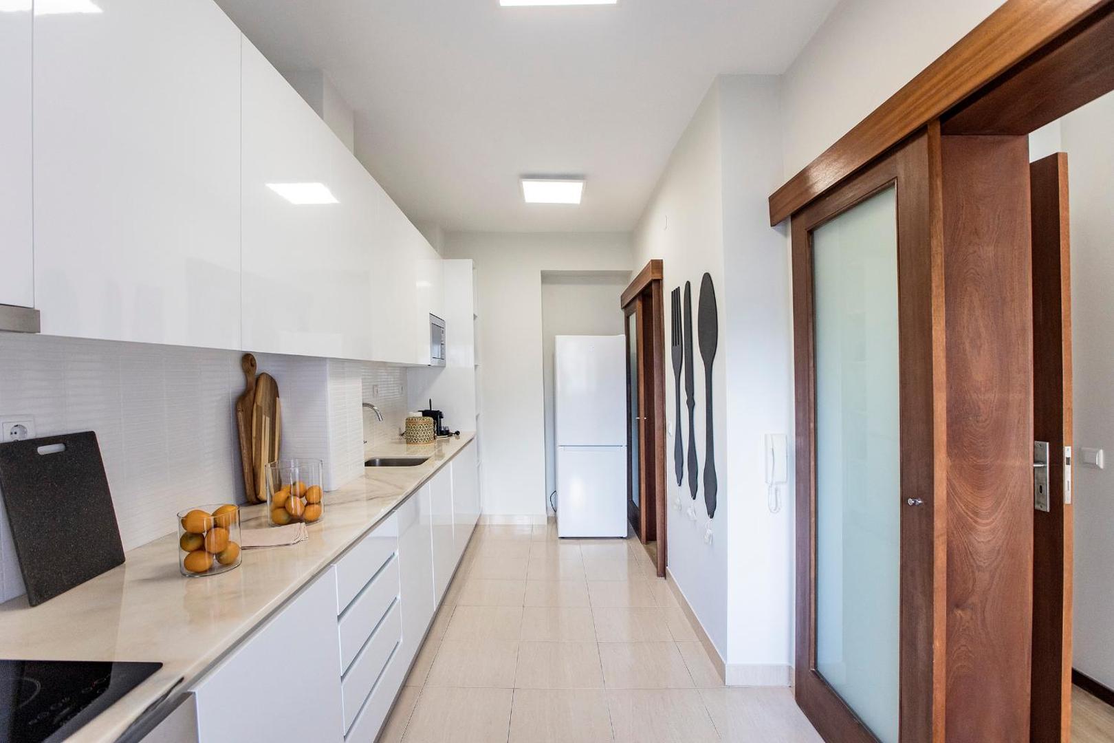 Kuva 10: 2BR Flat in Bonfim w/ AC & Balcony by LovelyStay