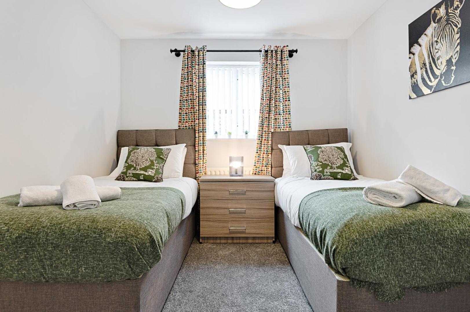 Billede 8: Contractor Base - 4 Beds - Dining - Wi-Fi
