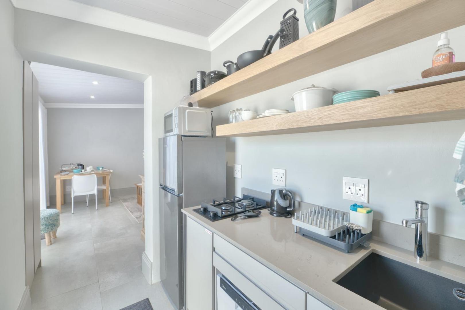 Foto 3: RipTide Apartment on 28 Main Road Struisbaai