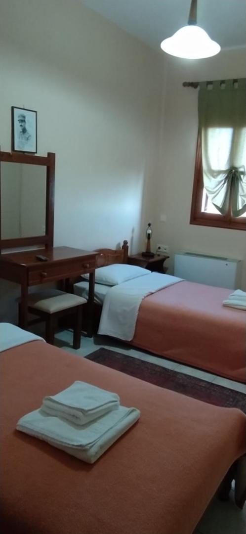 Foto 4: HOTEL ΗΩ (ΞΕΝΩΝΑΣ ΤΣΙΑΧΡΗΣ)