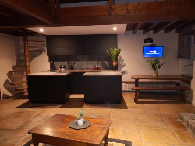 Maison Pérouges spa photo 5