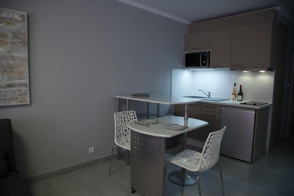 Foto 6: Stylish Studio in only 50 meters from beach !
